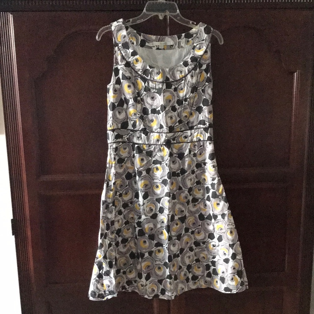 Super cute sleeveless Boden Dress